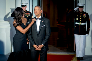 Illustration for article titled Happy Anniversary to the Obamas!